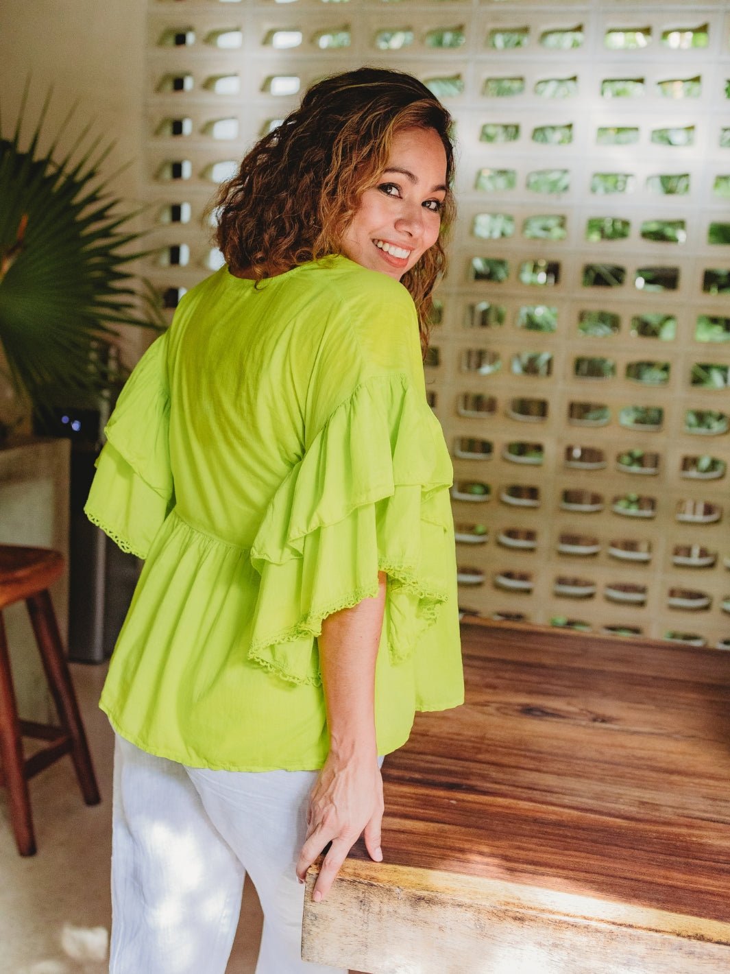 Blusa Paloma Con Volantes Blusas y Camisas Dine & Dance