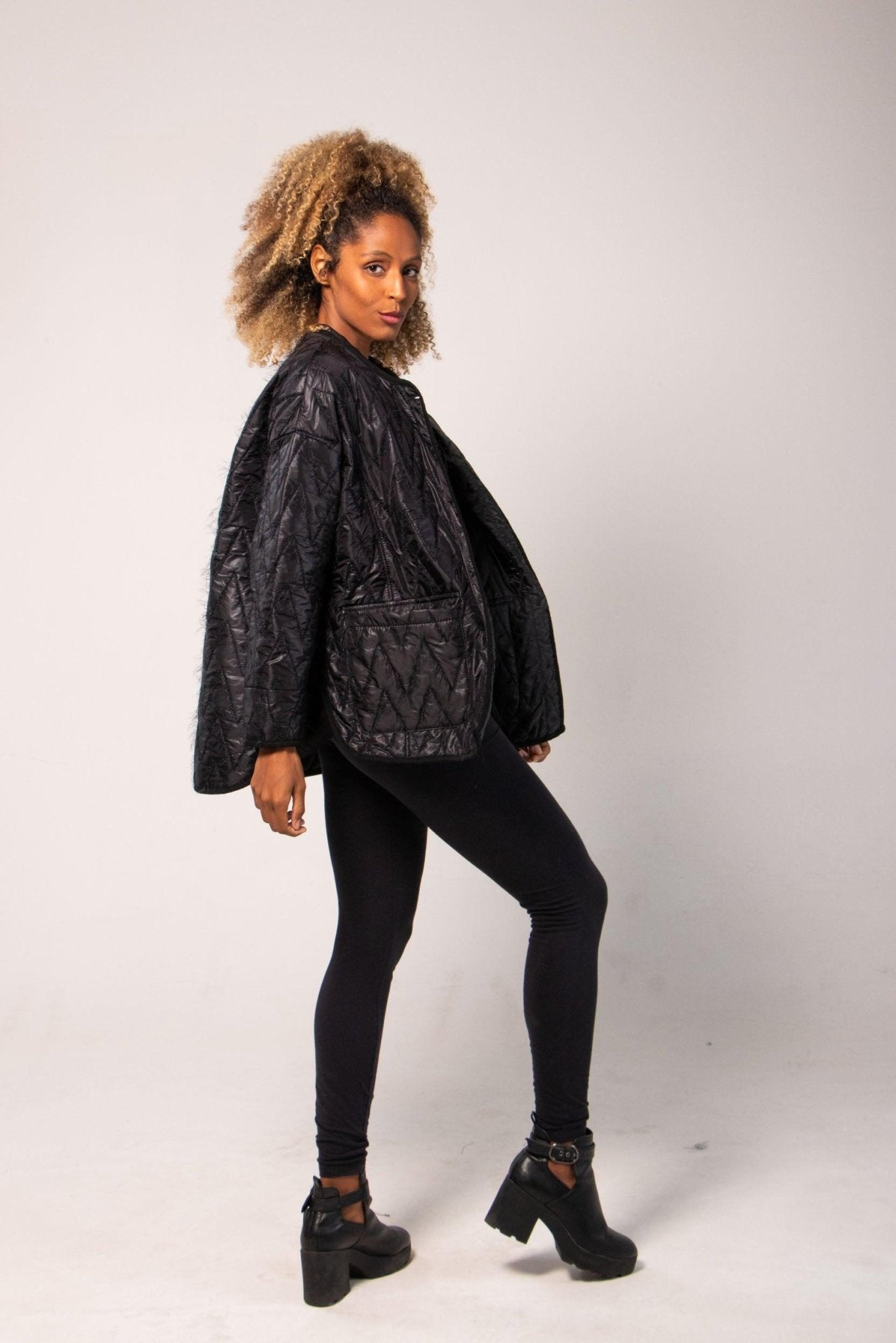 Chaqueta Urbana Chic Abrigos y Chaquetas Dine & Dance