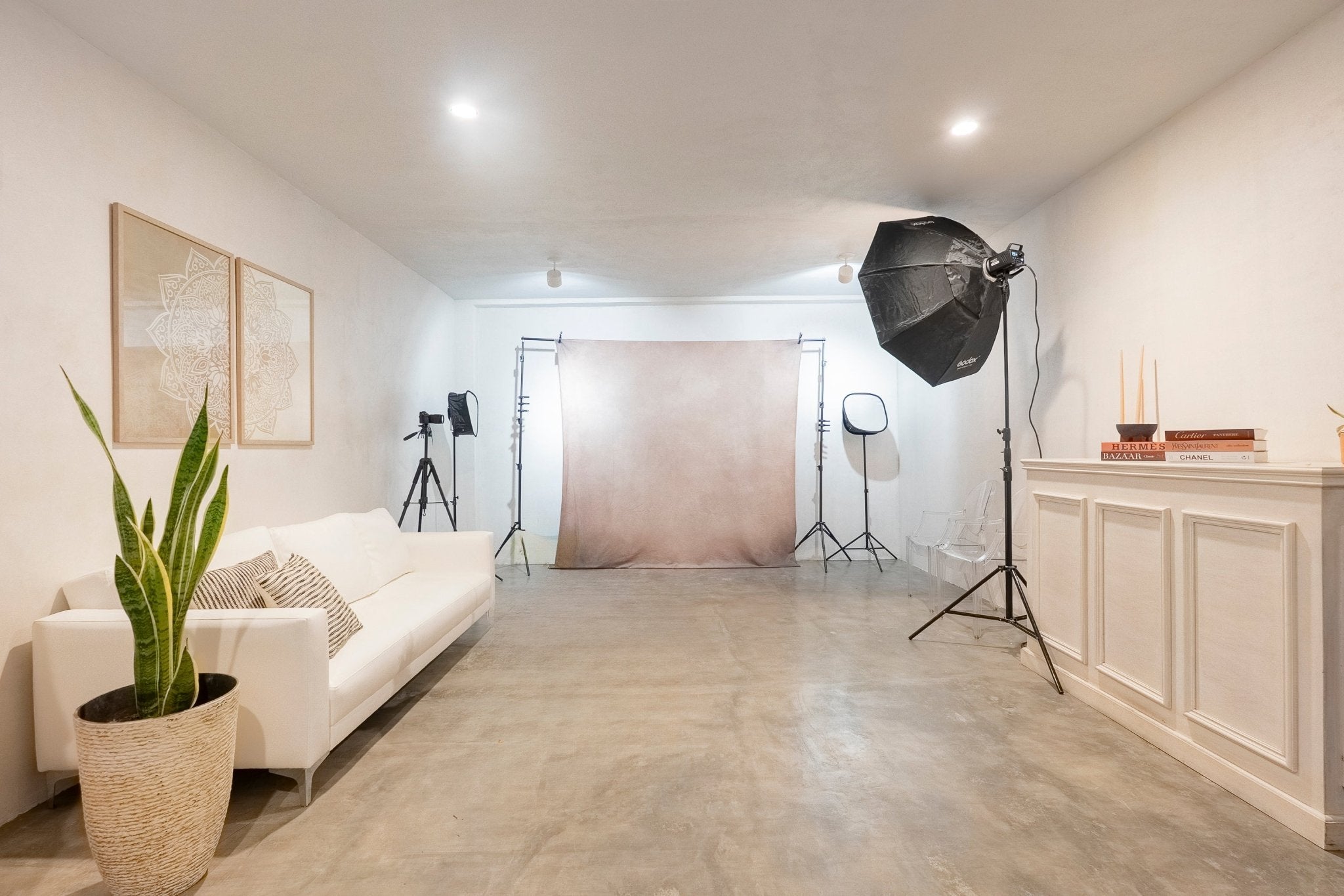 Estudio Fotográfico - PLAN PRO Kiki & Josie