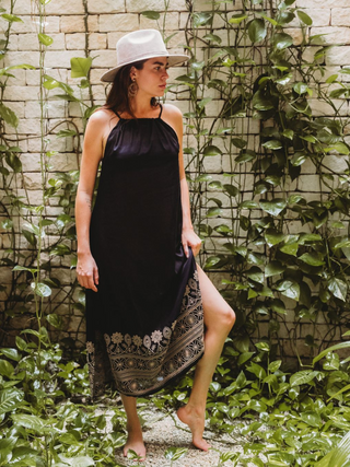 Vestido Halter Corte Fresco