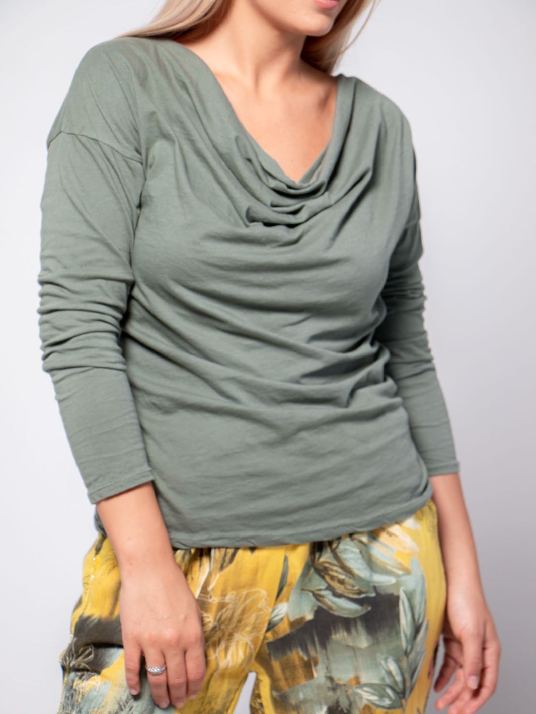 Blusa Cuello Acogedor Blusas y Camisas Dine &amp; Dance