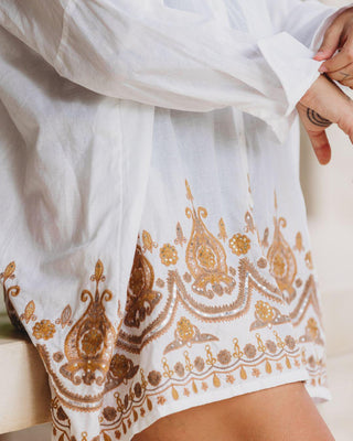Camisa Toque De La India Blusas y Camisas Dine & Dance